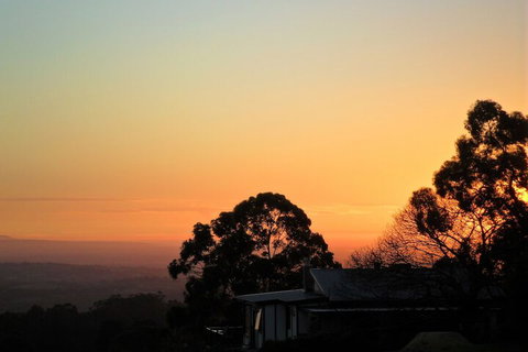 A Cottage With A View At Tudor Ridge - Foster Accommodation 2