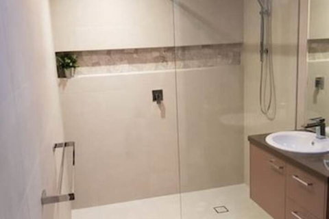 Lakeview Villa's - Foster Accommodation 2