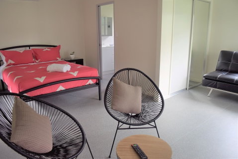 Daintree Peaks ECO Stays - Foster Accommodation 4