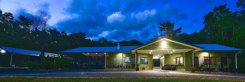 Daintree Peaks ECO Stays - Foster Accommodation 1