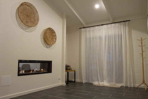 Balgownie Estate Winery Retreat & Restaurant - Foster Accommodation 2
