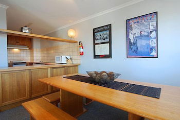 Lawlers 19 - Foster Accommodation 2
