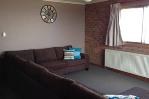 Lawlers 32 - Foster Accommodation 5