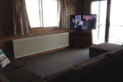 Lawlers 32 - Foster Accommodation 2