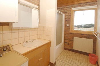 Lawlers 34 - Foster Accommodation 2