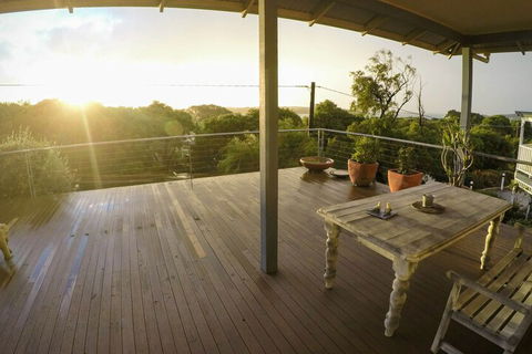 Novaks Place - Foster Accommodation 2