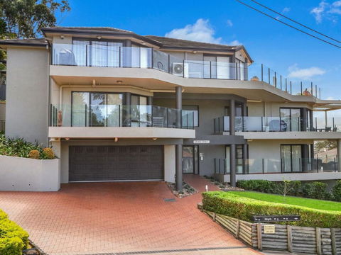 Ash Sienna 2 / 49 Ash Street Terrigal - Foster Accommodation 1