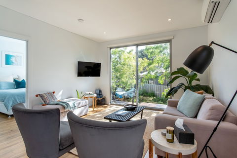 Yallingup Beach Home - Foster Accommodation 4
