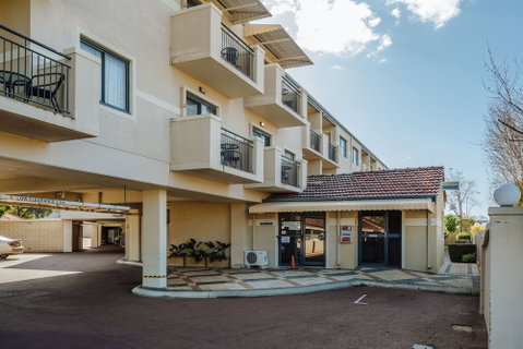 Canning Bridge Auto Lodge - Foster Accommodation 1