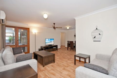Skippers Rest 27 Government Road - Foster Accommodation 0