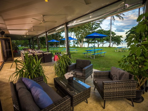 King Reef Resort - Foster Accommodation 1