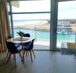 Ocean View Luxury Apartment  Suite - Foster Accommodation