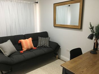 The Residences Number 51 - Foster Accommodation 6