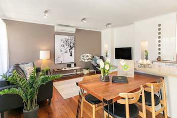 BOUTIQUE STAYS - Sandy Breeze 3 - Foster Accommodation 0