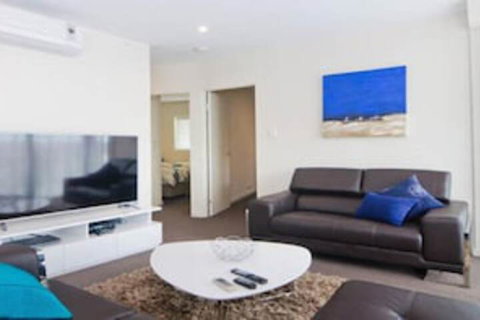 City Spring Apartment - Foster Accommodation 0