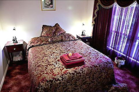 Ballarat Tranquility Cottages - Foster Accommodation 4