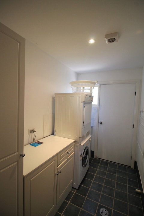 Torino 6 - Lake Jindabyne & Snowy Mountain Views - Foster Accommodation 0