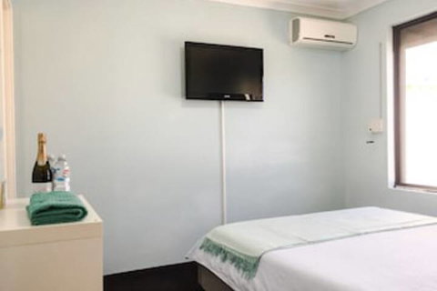 Caversham Suite - Foster Accommodation 0