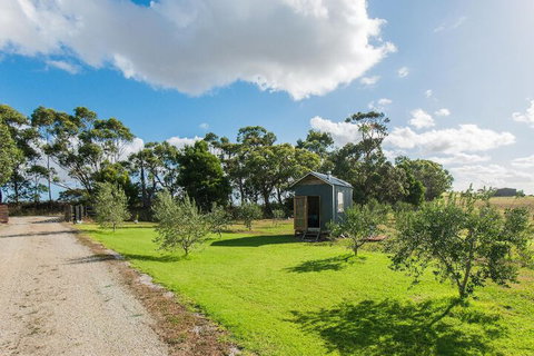 Live Big In The Gurdies Tiny House With A View - Foster Accommodation 7