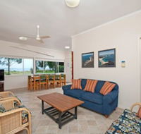 Sandy Shores 18 Corlette Point Road - Foster Accommodation