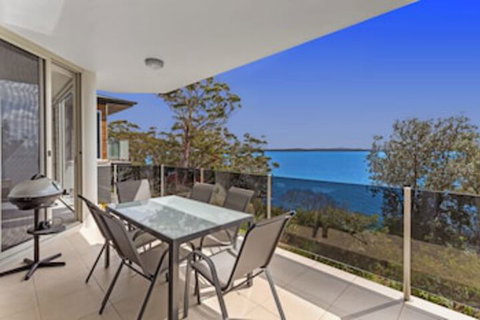 Mirage 24A Gloucester Street - Foster Accommodation 0