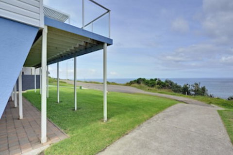 Ocean Retreat 28 Pacific Street - Foster Accommodation 0