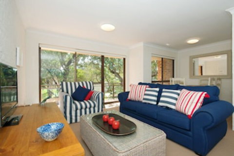 Nicholli Bay Parklands Unit 35 / 2 Gowrie Avenue - Foster Accommodation 0