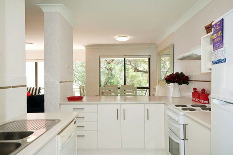 Nicholli Bay Parklands Unit 35 / 2 Gowrie Avenue - Foster Accommodation 3