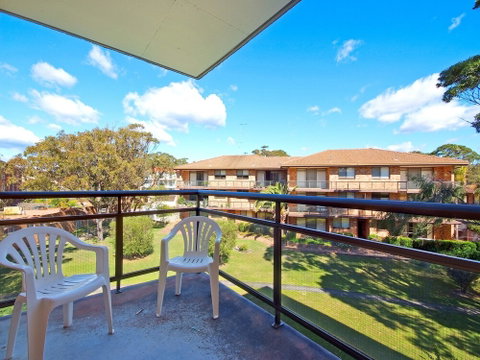 Promenade Unit 10 / 8 Intrepid Close - Foster Accommodation 1