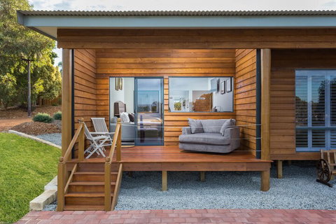 The Swan Valley Retreat - Foster Accommodation 2