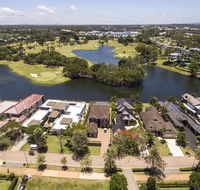 Escape at the Cove - Foster Accommodation