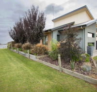 Casa Del Lago - Foster Accommodation