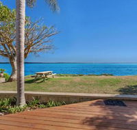 Sandy Point Road 6 Mermaids Rest - Foster Accommodation