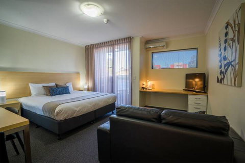 Perth Ascot Central Apartment Hotel - Foster Accommodation 3