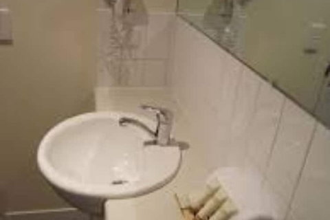Perth Ascot Central Apartment Hotel - Foster Accommodation 4