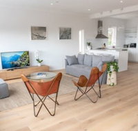 Tamarama Ocean Views H397 - Foster Accommodation
