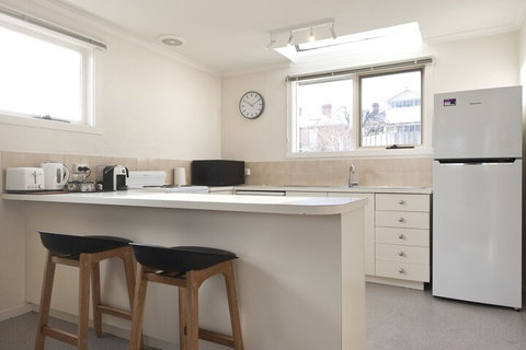 4 At 8 Battery Point Townhouse - Foster Accommodation 4