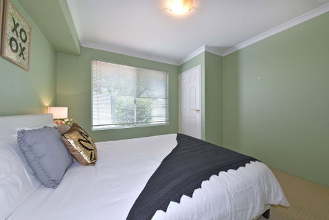 Redcliff Home Close To City & Airport - Foster Accommodation 1