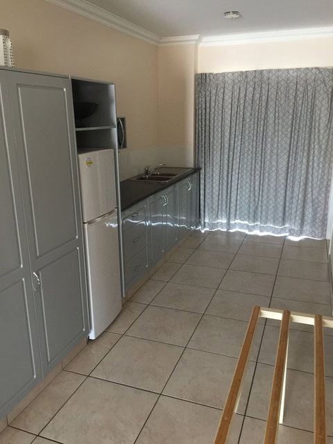 Westside Tavern And Motel - Foster Accommodation 5