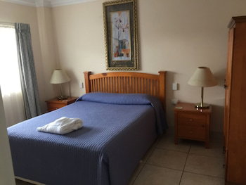 Westside Tavern And Motel - Foster Accommodation 4