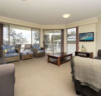 Pelican Sands Unit 4 Soldiers Point - Foster Accommodation