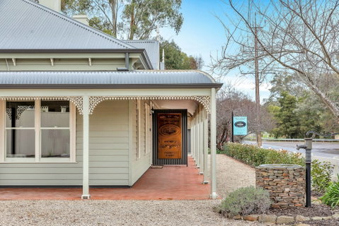 Grandview Accommodation - The Flaxley Apartments - Foster Accommodation 1