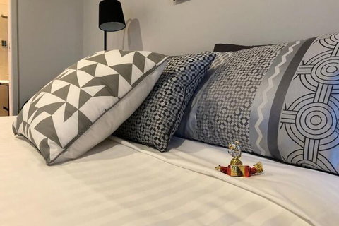 Oceana B&B - Foster Accommodation 5