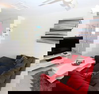 1 Bright Point Apartment 1402 - Foster Accommodation