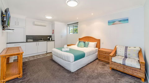 Adrift Apartments - Foster Accommodation 0