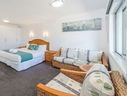Adrift Apartments - Foster Accommodation 6