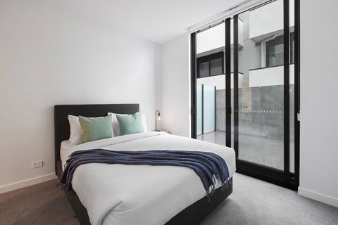 Harvard Apartments By Ready Set Host - Foster Accommodation 3