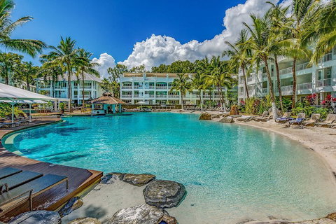Peppers Beach Club Penthouse - Foster Accommodation 4
