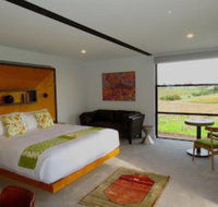 Hotel California Road Inkwell Wines - Foster Accommodation