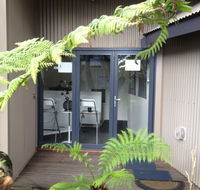 Tanjil Creek lodge - Foster Accommodation